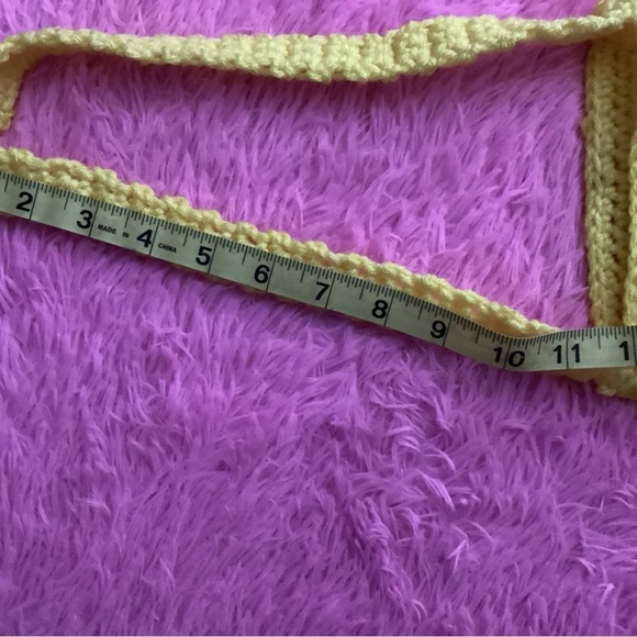 HANDCRAFTED, HAND CROCHETED YELLOW FRINGE PURSE FOR GIRLS - Picture 4 of 5